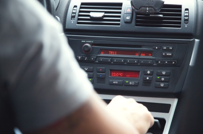 How to connect android music to car radio?